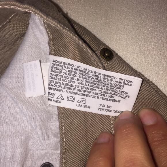 Gloria Vanderbilt Latte Amanda Tapered Jeans, Size 14 - Picture 6 of 7